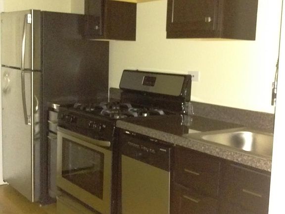 4th image of 1615 N Richmond St APT 2