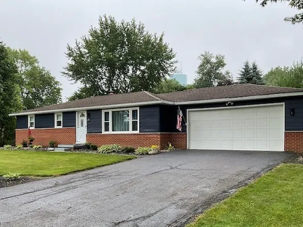 679 W Florida Ave, Sebring, OH 44672