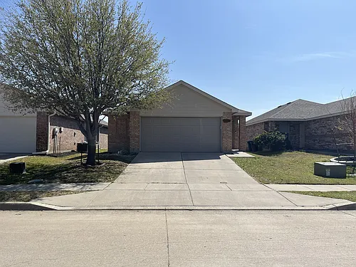 8864 Valley River Dr Photo 1