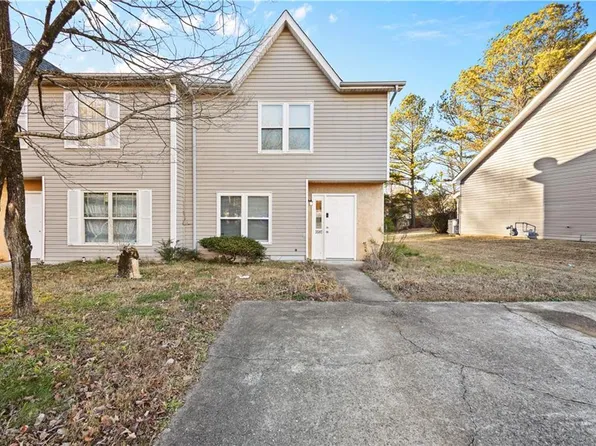 3507 Ten Oaks Cir, Powder Springs, GA 30127