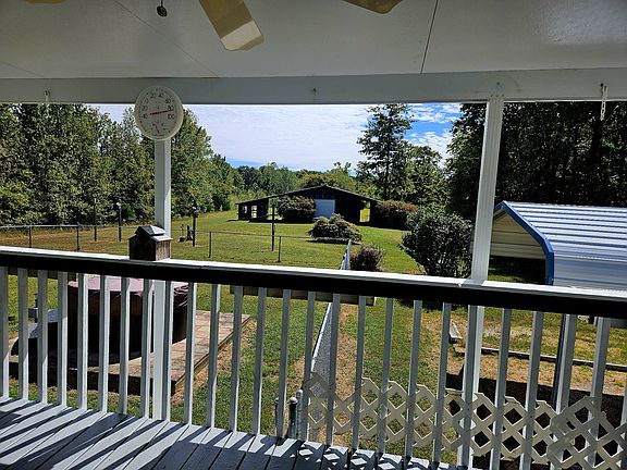 4th image of 420 Carroll Ridge Rd