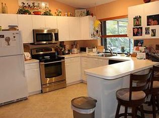 1702 NW 97th Ave, Coral Springs, FL 33071