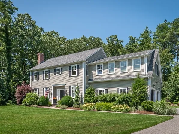 7 Settlers Ln, Wenham, MA 01984