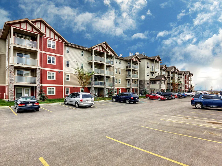 10 Nevada Pl #201 — Photo 3