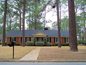 2nd image of 1716 Pineknoll Ln