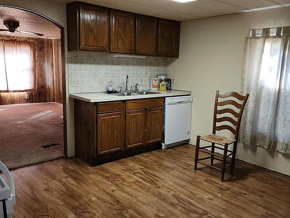 5th image of 949 945 Ellingsworth Lane
