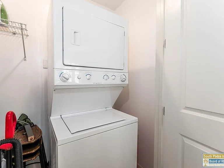 5909 Padre Blvd #201 — Photo 26