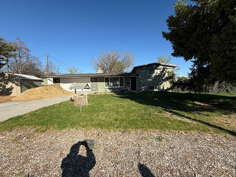 7038 S De Ville Dr — Photo 2