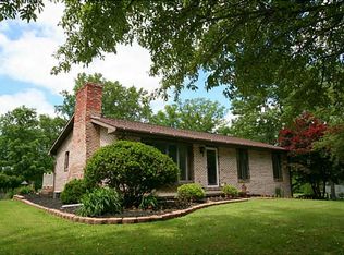 636 New Castle Rd, Slippery Rock, PA 16057