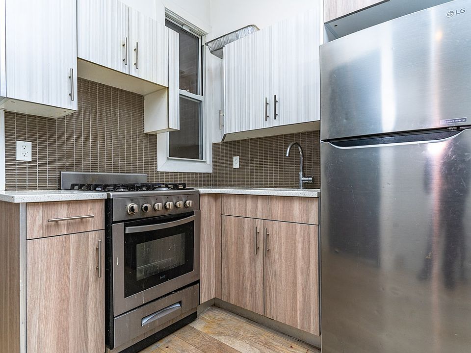 1st image of 209 Malcolm X Blvd APT 3L