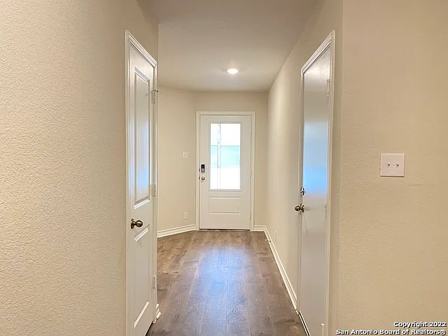 12150 Old Onyx — Photo 2