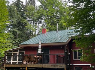 204 Brophy Ln, Londonderry, VT 05148