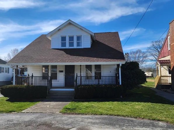 317 Myers Ave, Beckley, WV 25801
