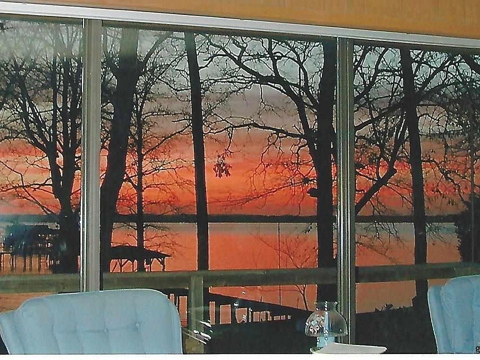 1st image of 20638 Arrowhead Dr