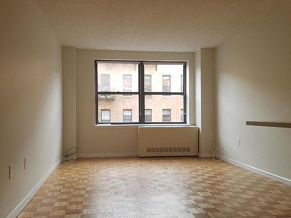 3rd image of 225 E 6th St APT 2J