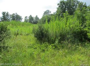 25800 Clark Rd, New Boston, MI 48164