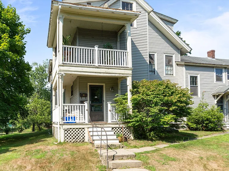 34 Lyndon St #A — Photo 20