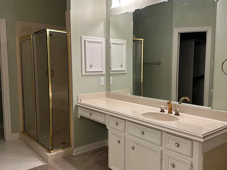 3415 Kingsway Ct — Photo 15