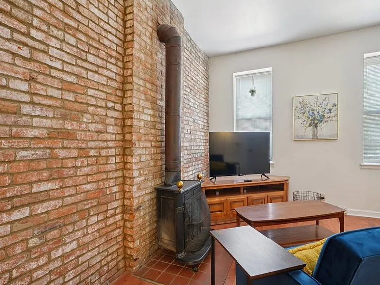 1014 Russell Blvd #B — Photo 17