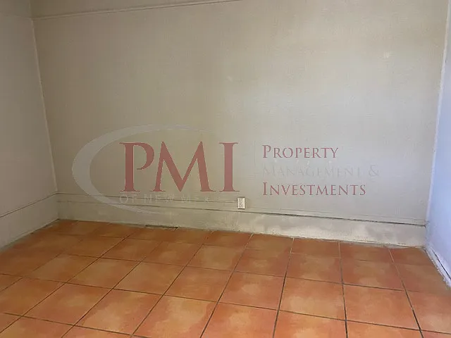 450 Picacho Avenue #15 — Photo 13