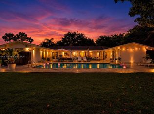13820 SW 73rd Ave, Palmetto Bay, FL 33158