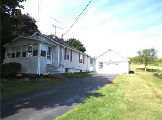 3741 Reeves Rd, Marion, NY 14505