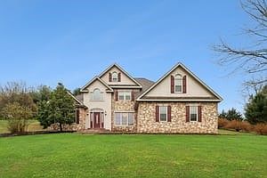 1st image of 358 W Jefferson Rd
