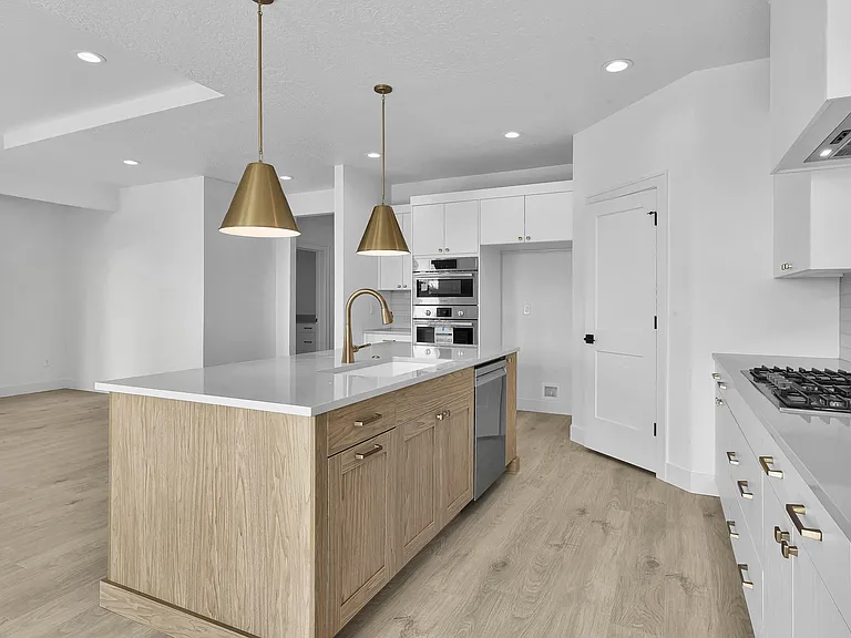 9725 W Snow Wolf Ln — Photo 18