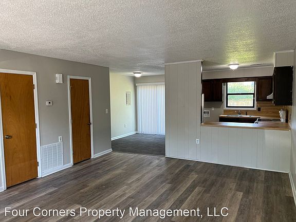 2nd image of 422 Salem St #11073740