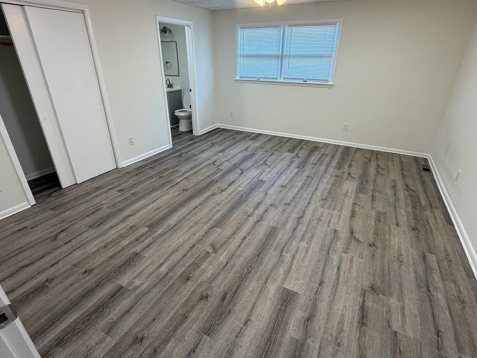 1 bed, $1,425 — Photo 4
