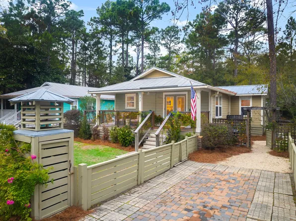 77 E Georgie St, Santa Rosa Beach, FL 32459