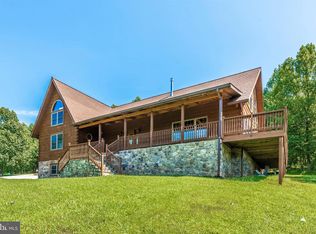 19101 Solomons Gap Ln, Keedysville, MD 21756