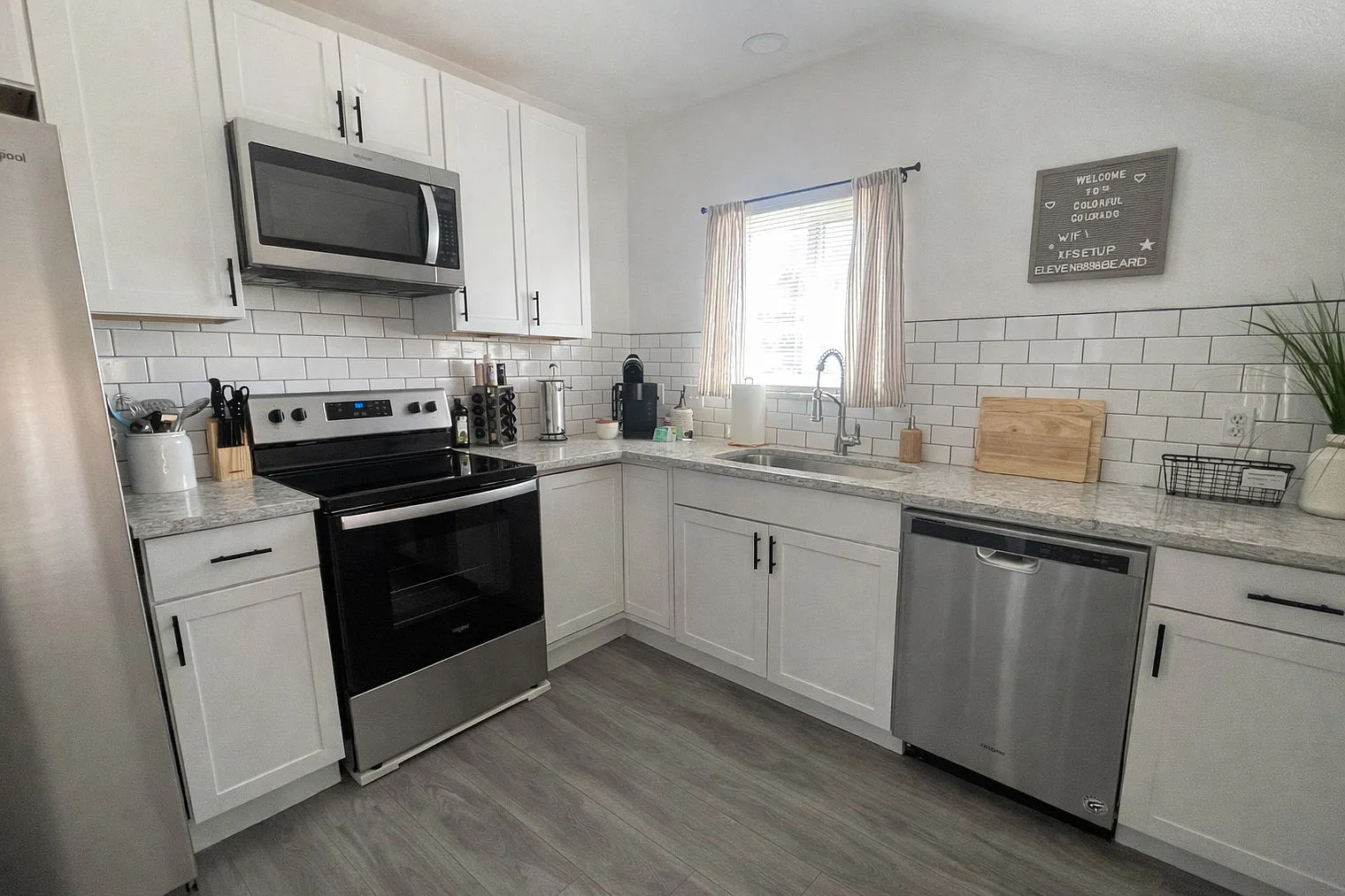 1 bed, 1.0 bath, 645 sqft, $1,950 — Photo 3