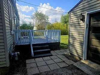 1155 Hartzell St — Photo 2