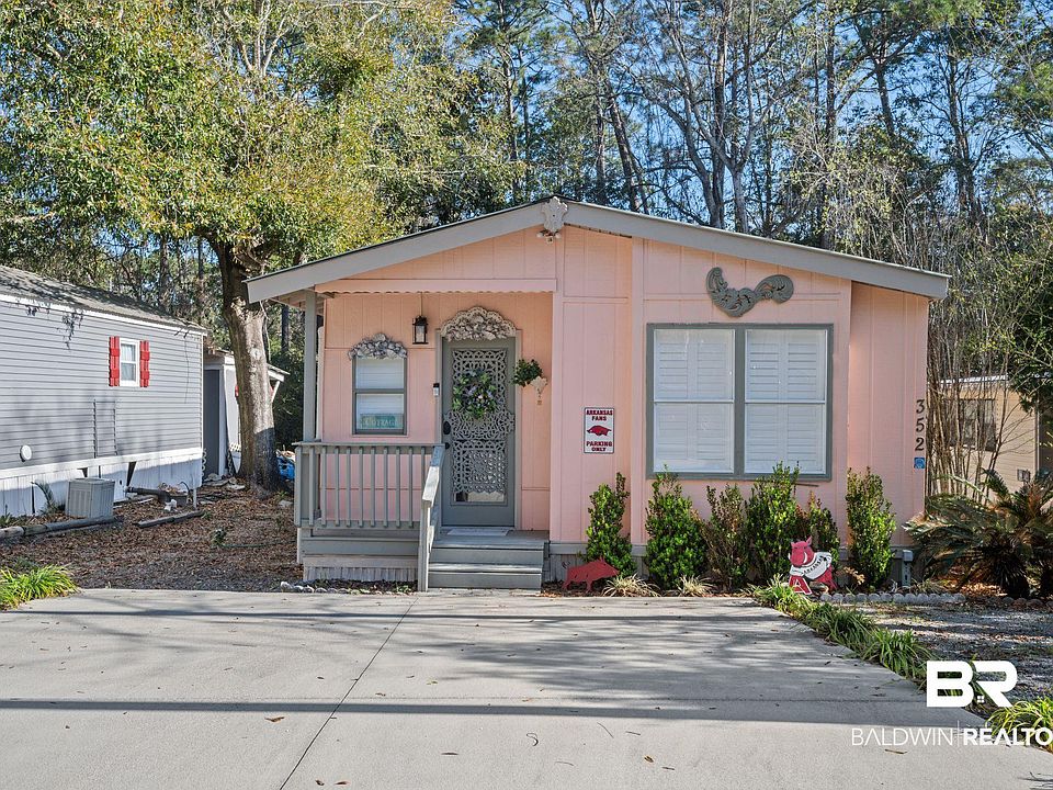 1st image of 352 Buena Vista Dr