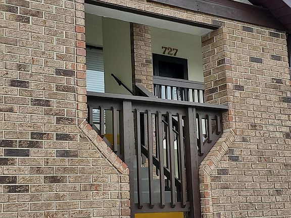 2nd image of 1515 Huntington Ln APT 725