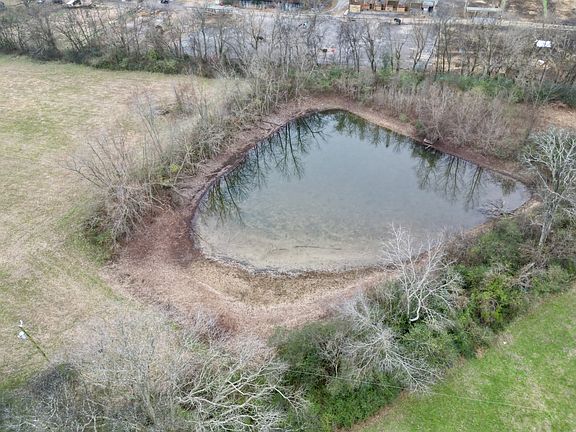 3rd image of 1041 Sandy Valley Rd