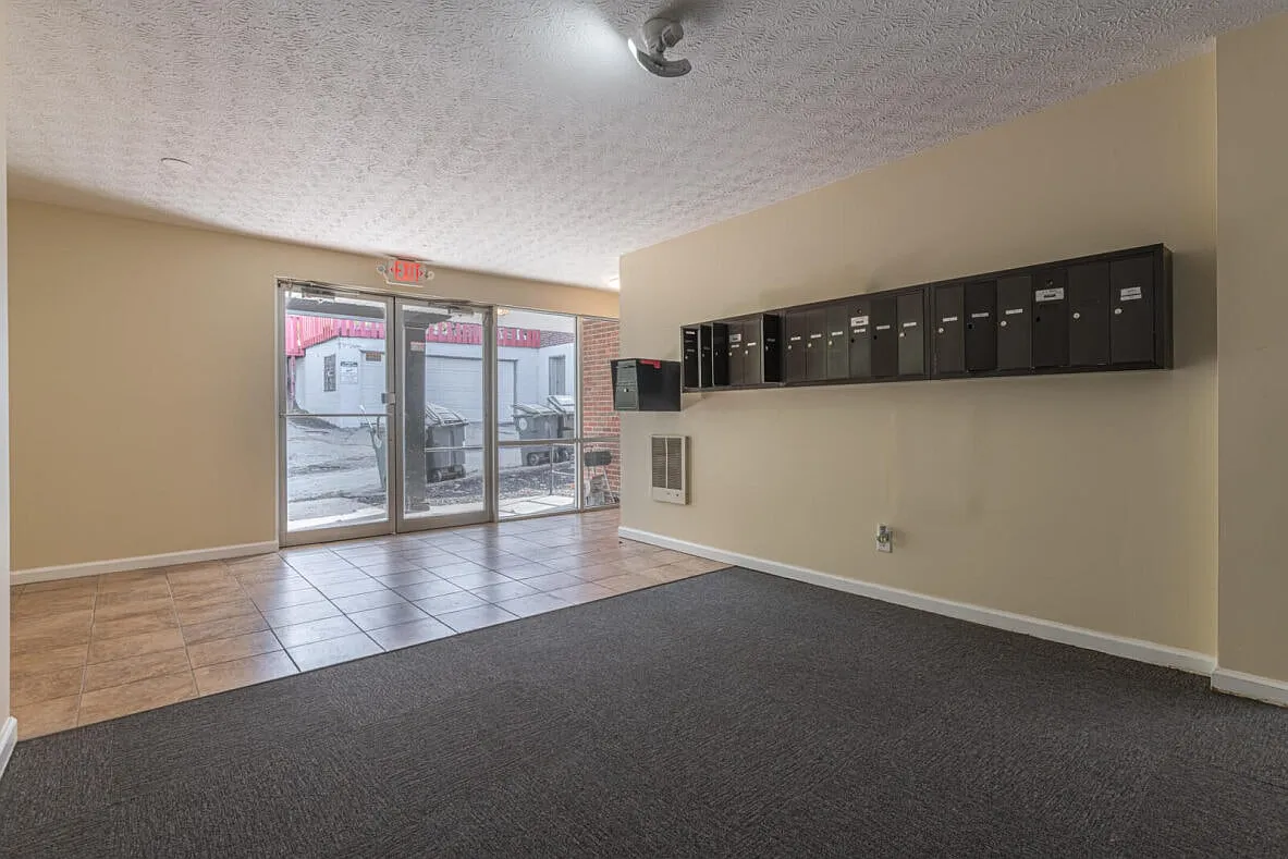 1 bed, 650 sqft, $750 — Photo 3