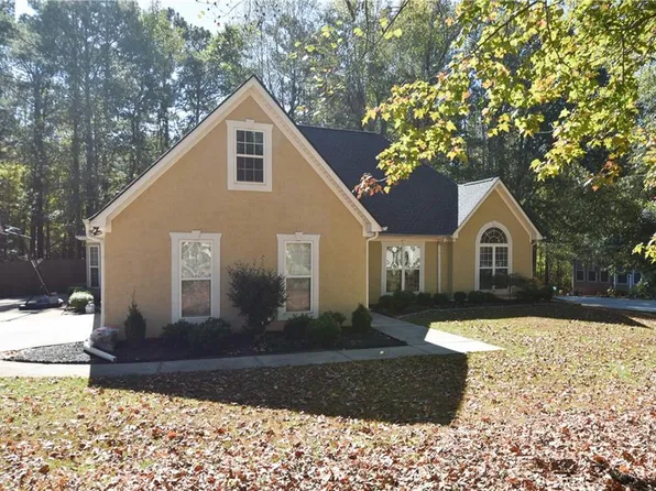 55 Chapman Oak Dr, Newnan, GA 30265