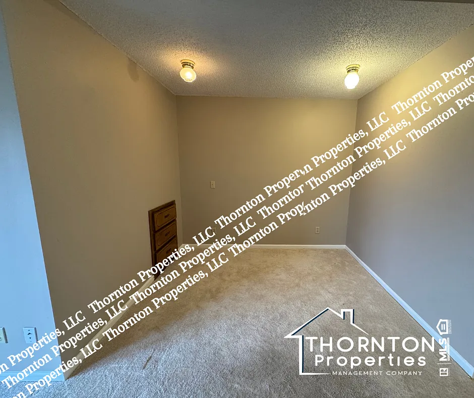 Studio, $625 — Photo 4