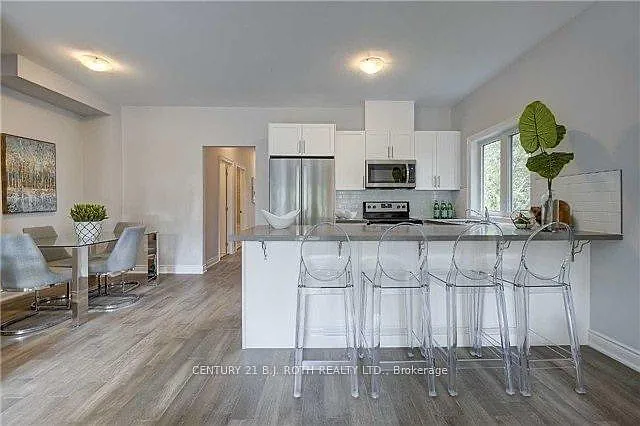 189 Patterson Rd #UPPER LEVEL — Photo 6
