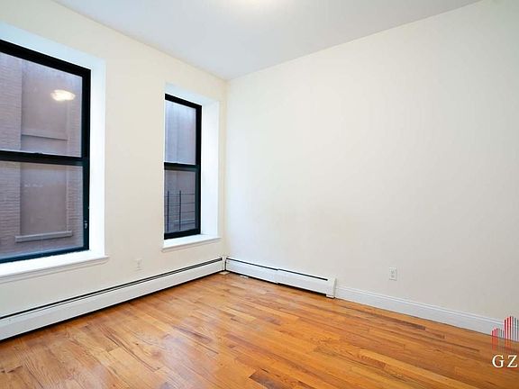 3rd image of 164 W 146th St #2L