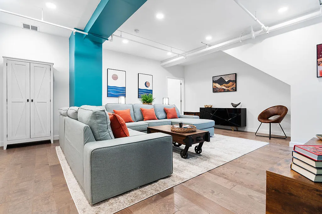 2 bed, $4,500 — Photo 2