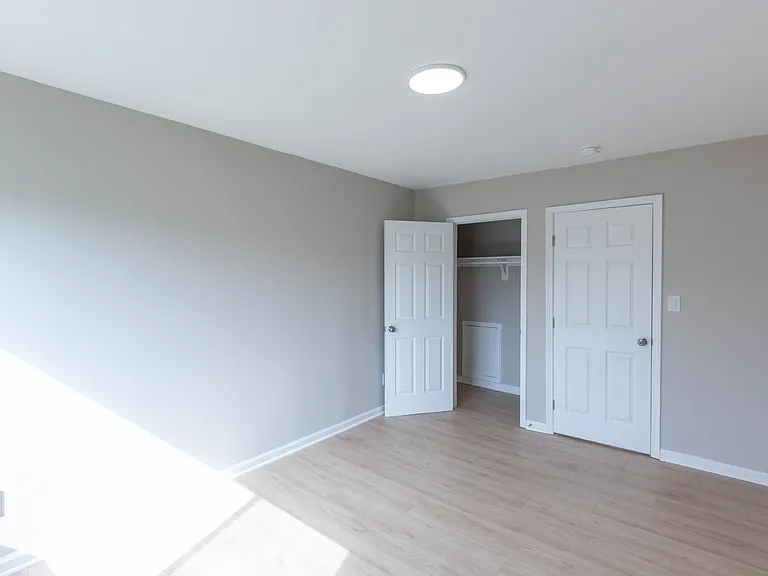 7914 Towerbell Ct — Photo 30