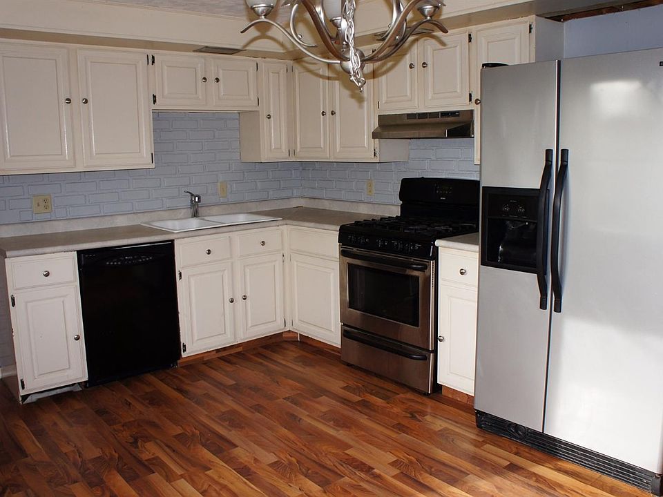 701 W Elizabeth St, Kouts, IN 46347 Zillow