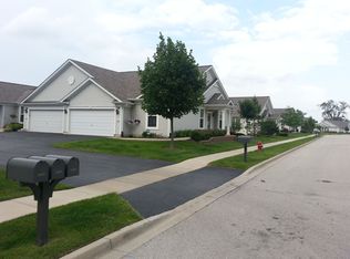 13580 Yellow Pine Dr, Huntley, IL 60142