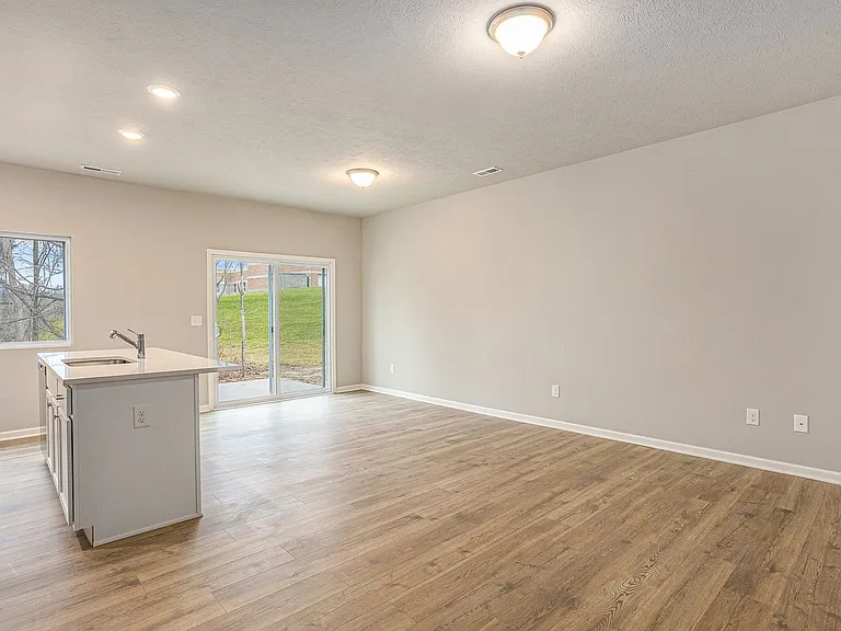 3037 S Sedge Wren Dr SW — Photo 7