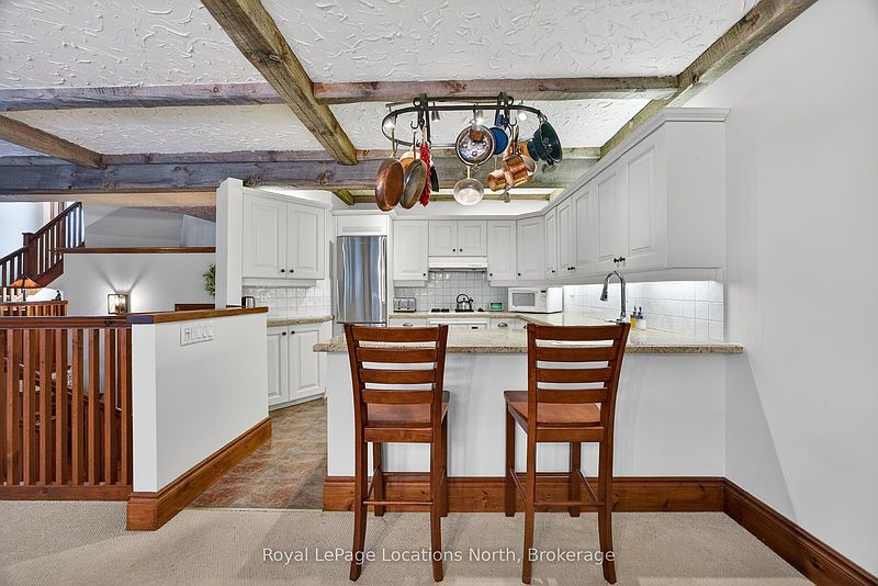 The Blue Mountains House for rent - 4 Bedrooms — photo 11