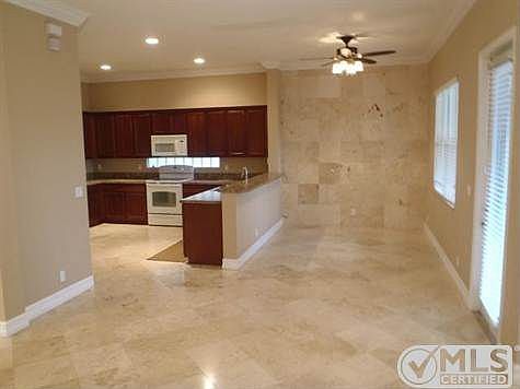 5th image of 1019 Grove Park Cir