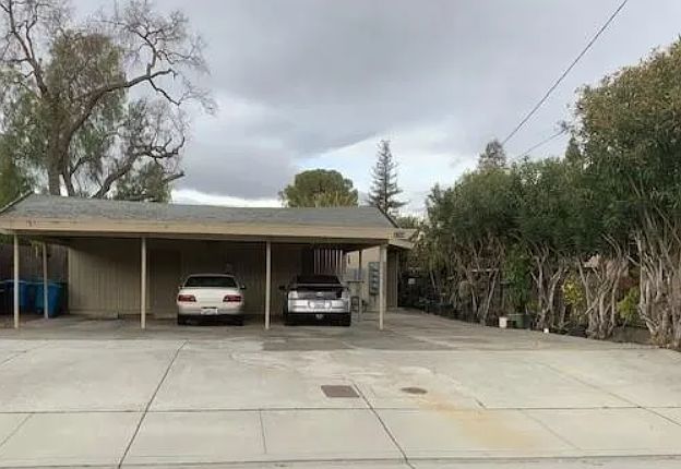 1st image of 4254 Cheeney St #1